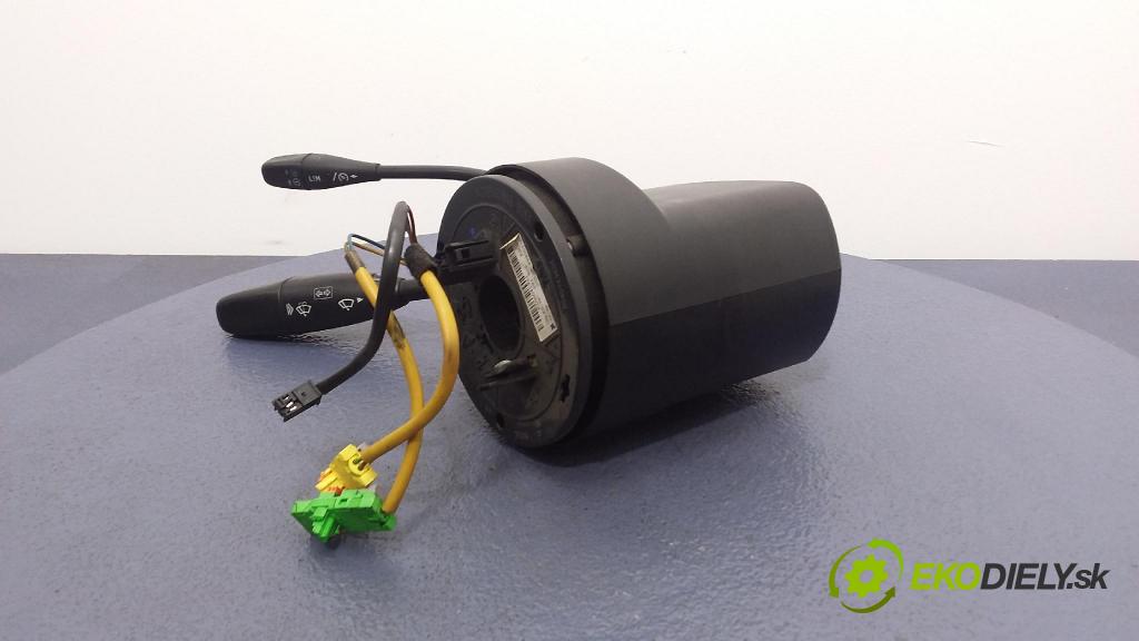 Mercedes-benz C 200 cdi 2004 prepínač Komplex: A2035401945