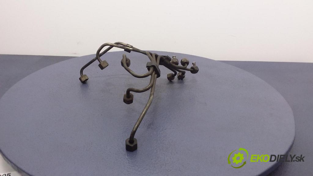 Audi A6 1997 rúrka paliva R33025