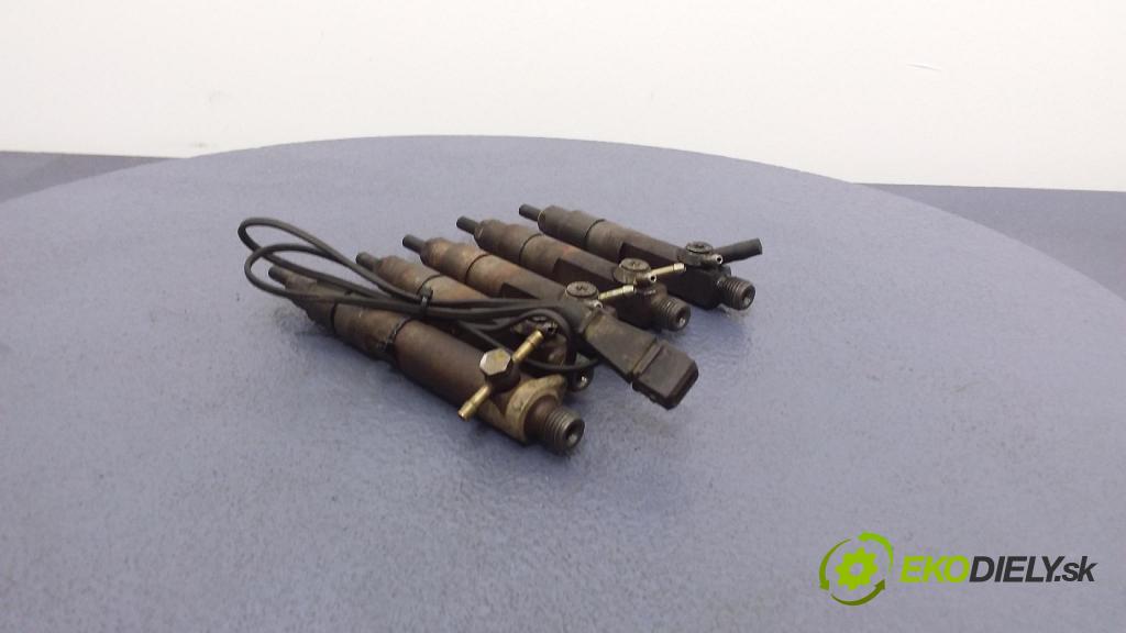 Audi A6 1997 vstrek 046130202E