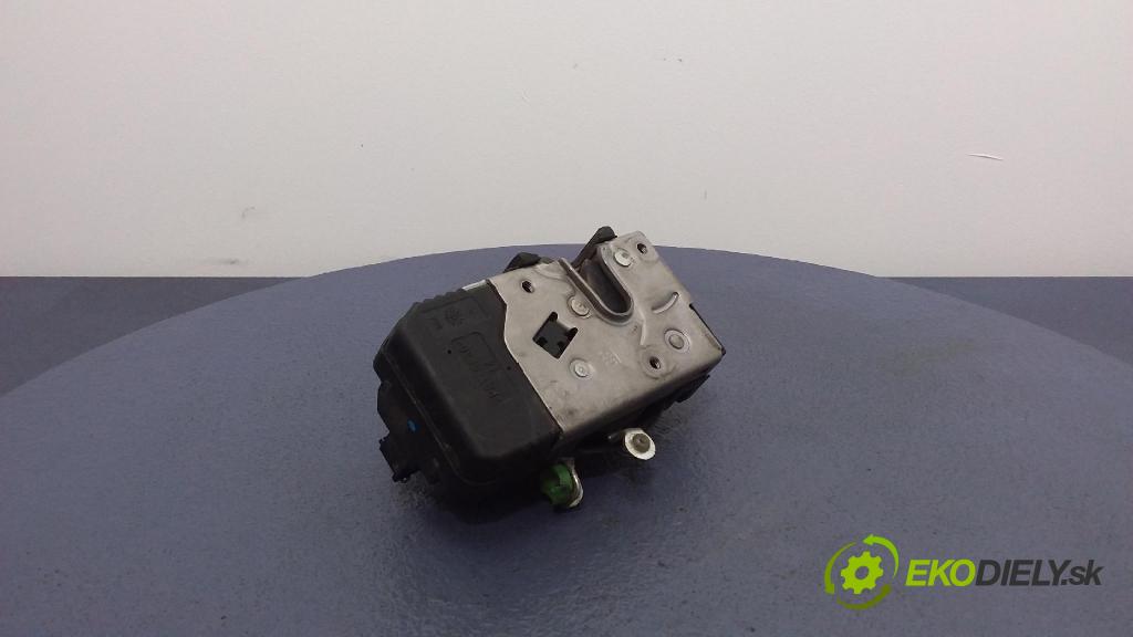 Opel Meriva-a 2005 zámok dvere Predné Vľavo: 13154791