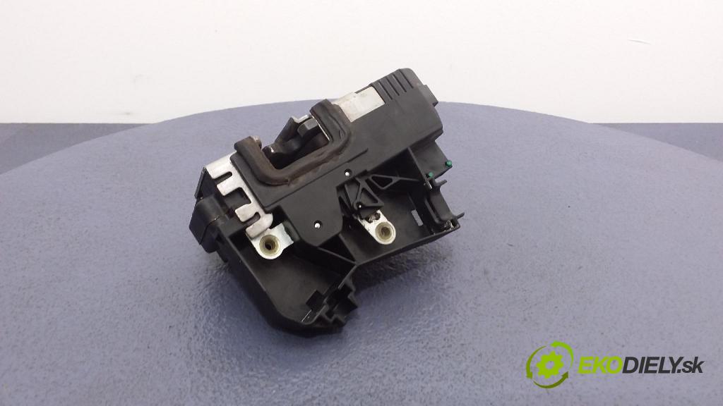 Opel Meriva-a 2005 zámok dvere Predné Vľavo: 13154791