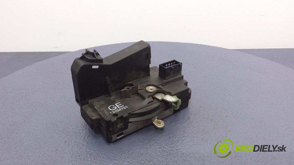 Opel Meriva-a 2005 zámok dvere Predné Vľavo: 13154791