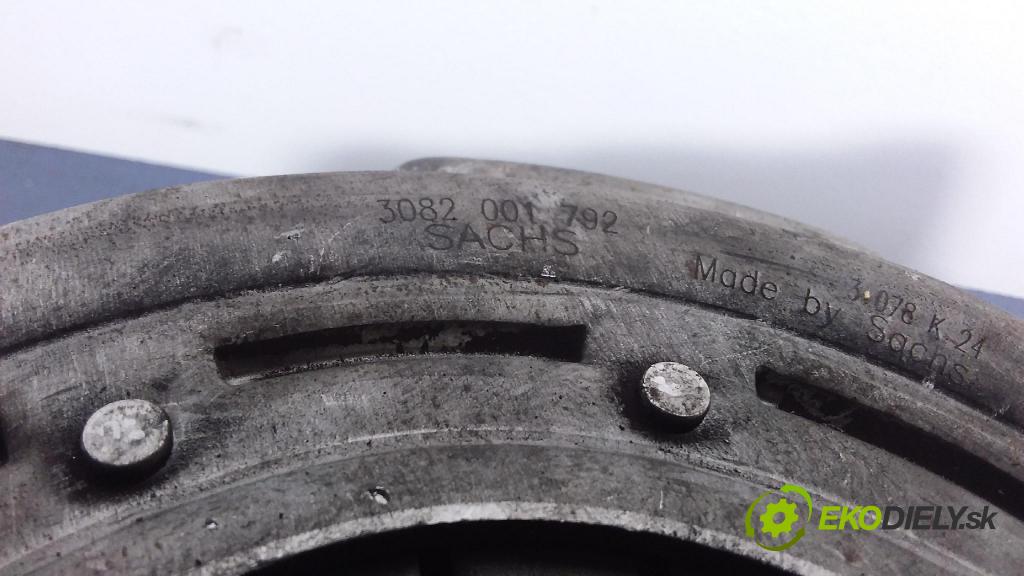 Mercedes-benz C 200 cdi 2004 Spojka: / koleso 3082001792