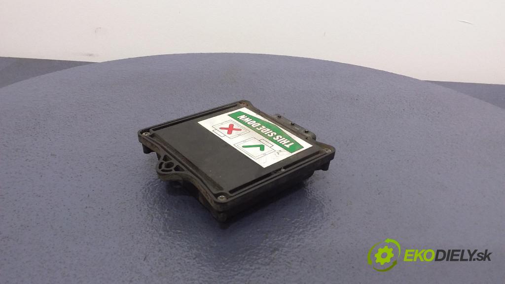 Opel Meriva-a 2005 riadiaca jednotka 110R-006045