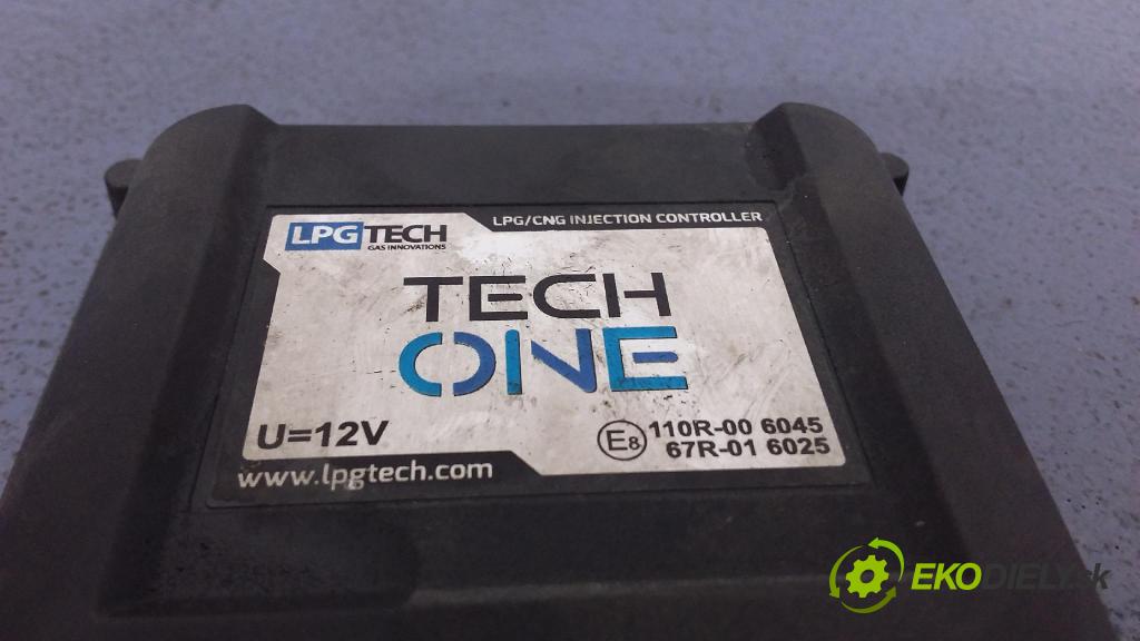 Opel Meriva-a 2005 riadiaca jednotka 110R-006045