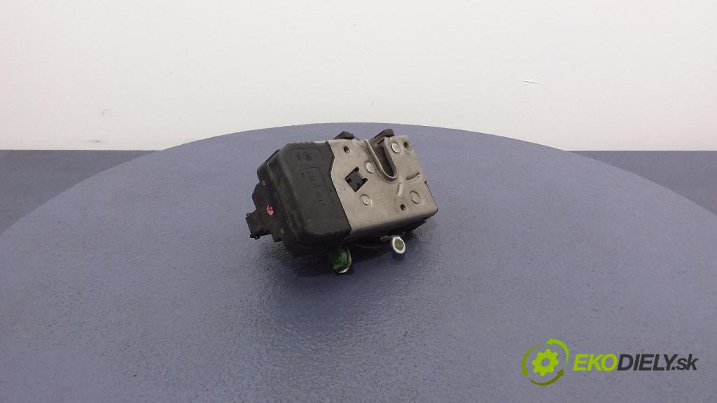 Opel Meriva-a 2005 zámok dvere Predné Vľavo: 13203899