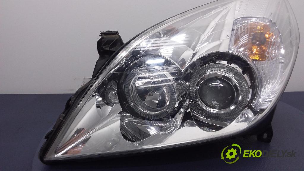 Opel Vectra 2005 Reflektor: Vľavo: 08-442-1148L