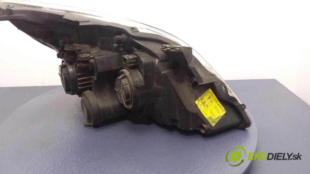 Opel Vectra 2005 Reflektor: Vľavo: 08-442-1148L