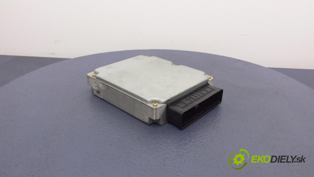 Jaguar X-type 2004 riadiaca jednotka Motor: 4X43-10K975-BD