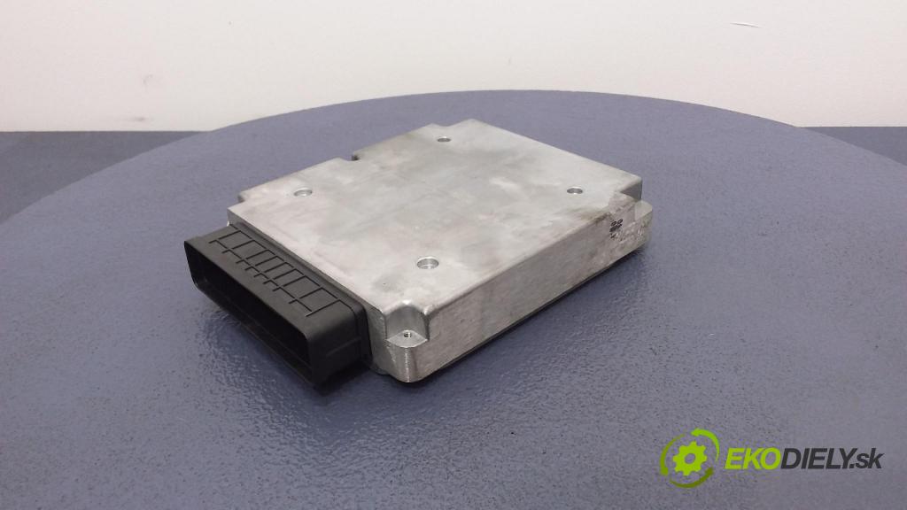 Jaguar X-type 2004 riadiaca jednotka Motor: 4X43-10K975-BD