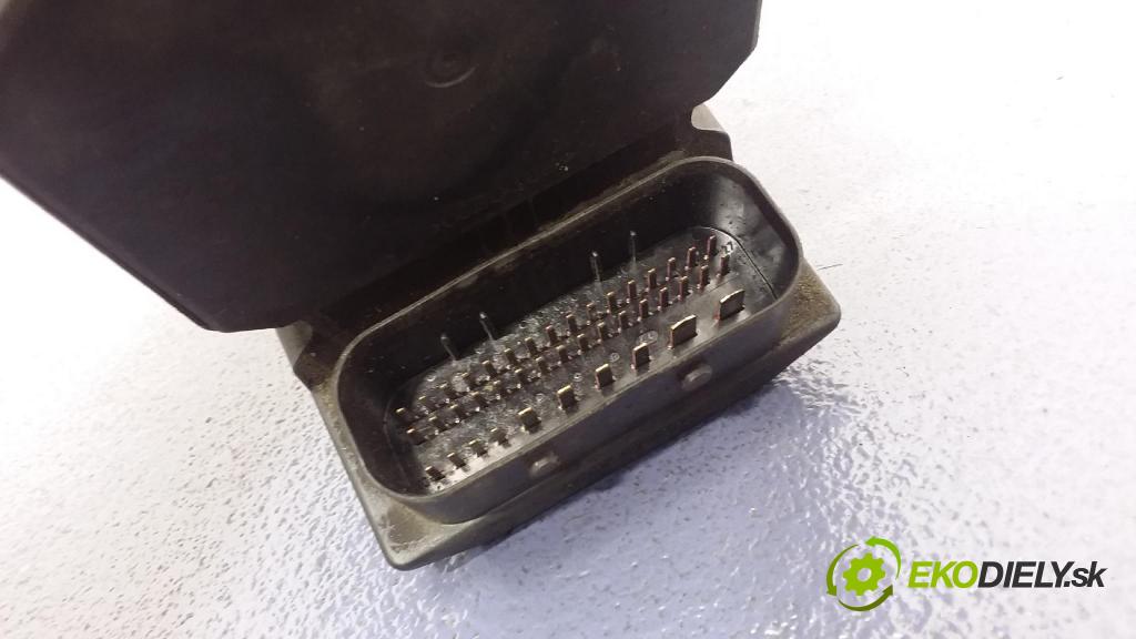 Jaguar X-type 2004 čerpadlo ABS x 4X43-2C405-BC