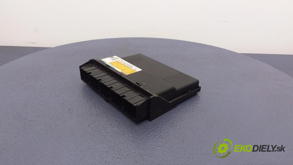 Jaguar X-type 2004 riadiaca jednotka Komfortu 4X43-15K600-BC