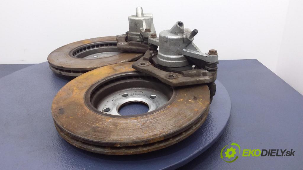 Jaguar X-type 2004 kotúč Brzda: pred 300 MM