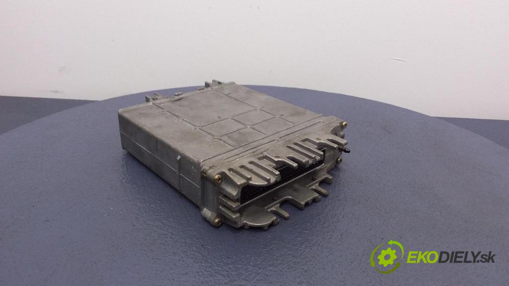 Audi A4 1996 riadiaca jednotka Motor: 0281001425