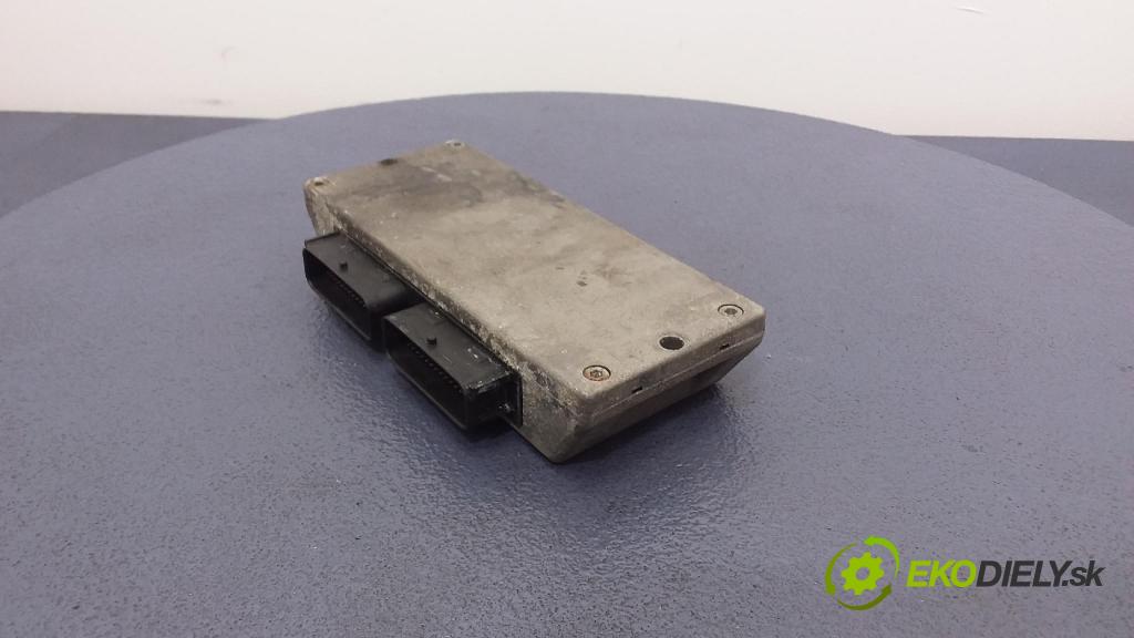 Chrysler Pacifica 2004 riadiaca jednotka 67R-014289