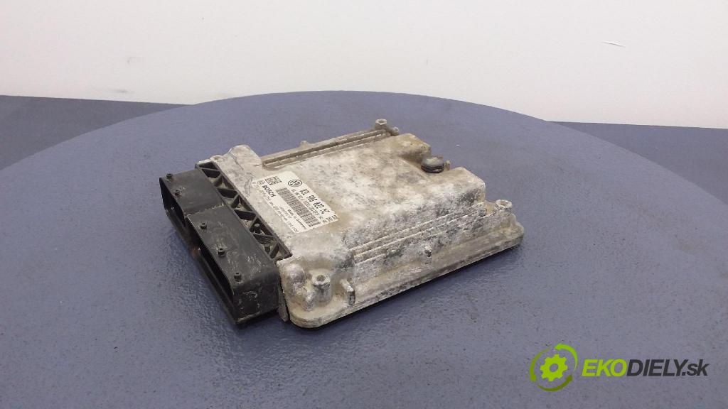 Volkswagen Golf 2009 riadiaca jednotka Motor: 03L906022MC