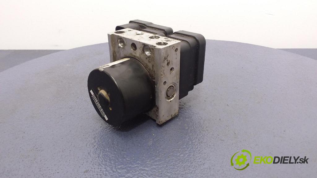 Volkswagen Golf 2009 čerpadlo ABS x 1K0907379AF