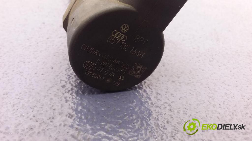 Volkswagen Golf 2009 lišta Dodávka: 0281002859