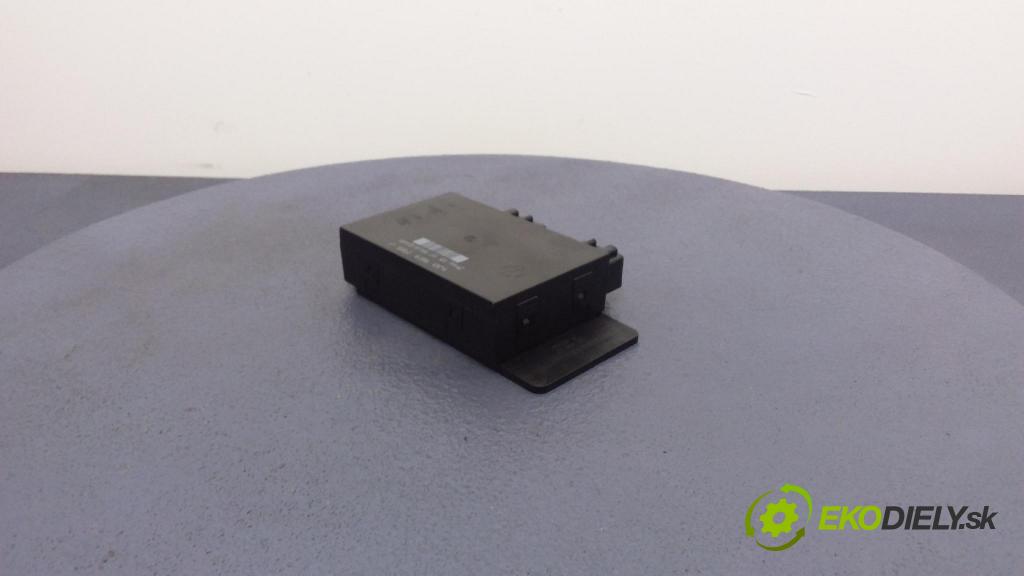 Volkswagen Passat 1998 riadiaca jednotka Komfortu 1J0959799J