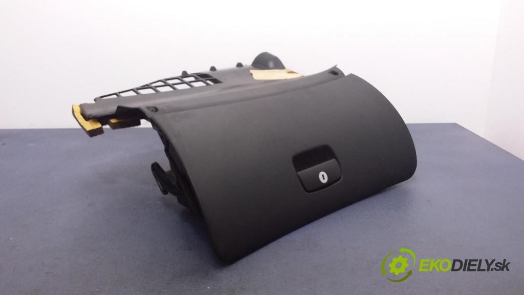 Volkswagen Passat 1998 kastlík 3B1857101