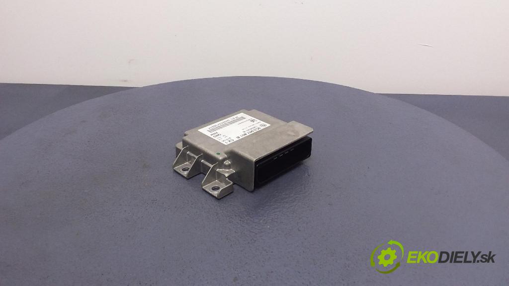 Volkswagen Passat 2005 riadiaca jednotka 3C0907801B