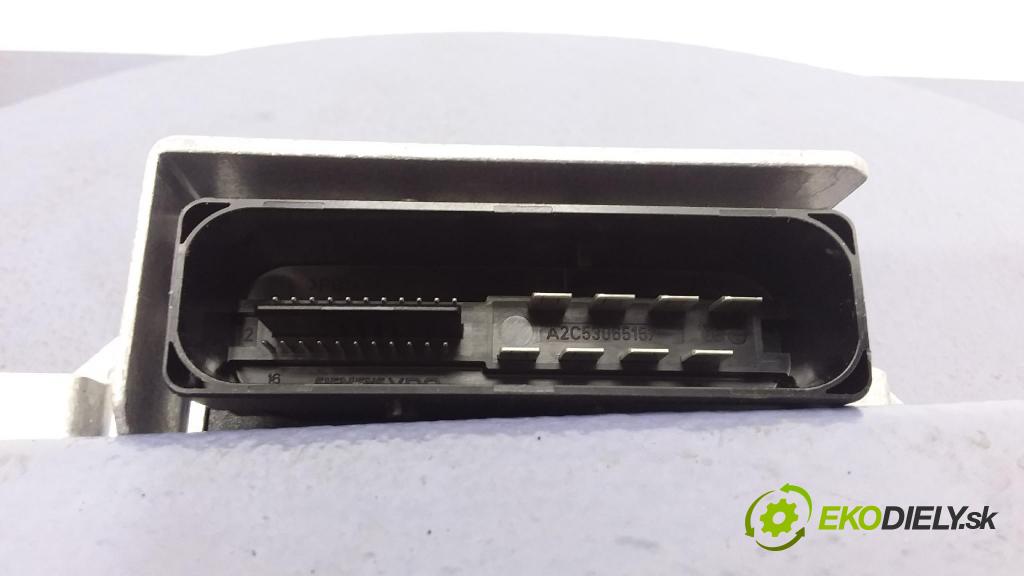 Volkswagen Passat 2005 riadiaca jednotka 3C0907801B