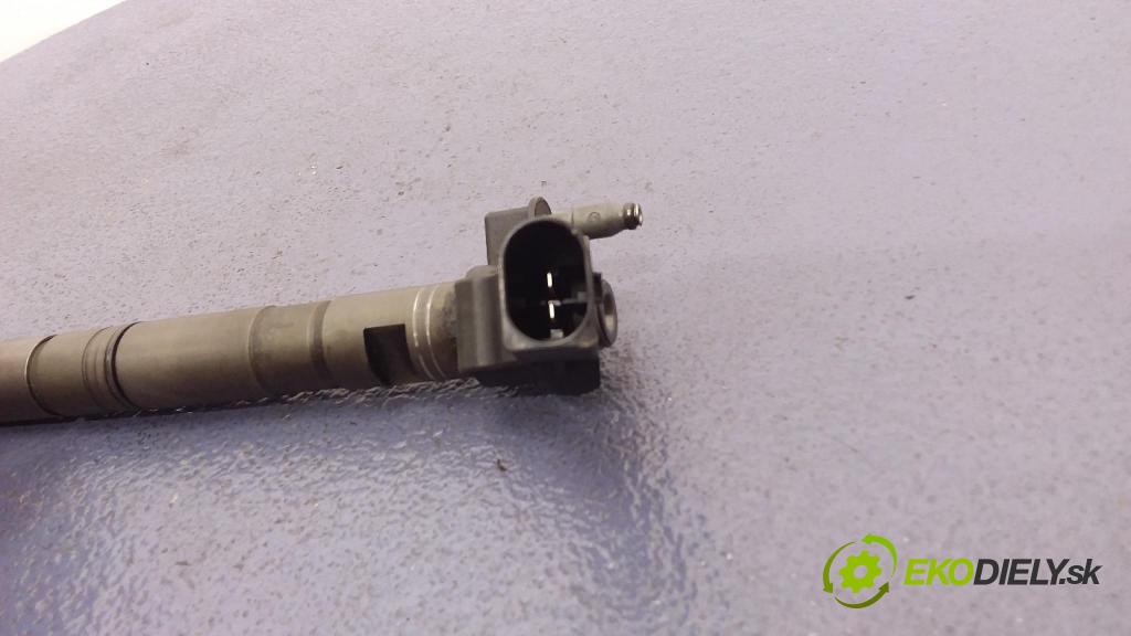 Volkswagen Passat 2005 vstrek 03L130277