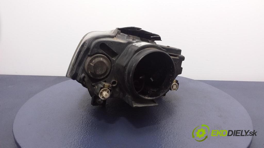 Volkswagen Passat 2005 Reflektor: Vľavo: 3C0941006