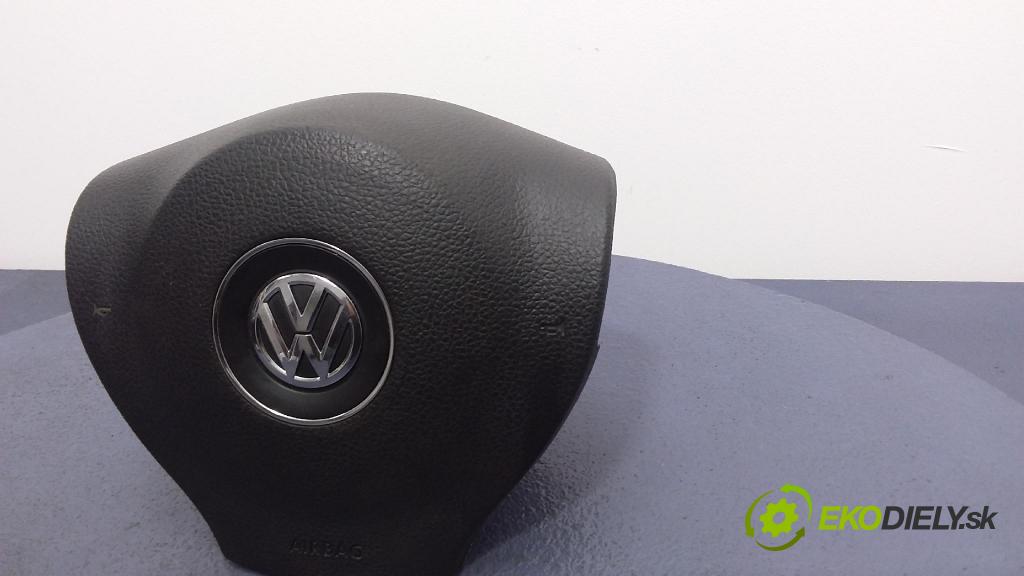 Volkswagen Golf 2009 Airbag: Řidiči: x 01