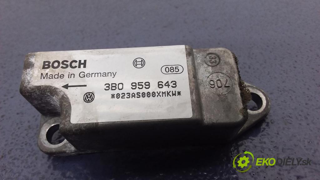 Volkswagen Passat 1997 snímač Dopady / Ochrana Chodci. 3B0959643