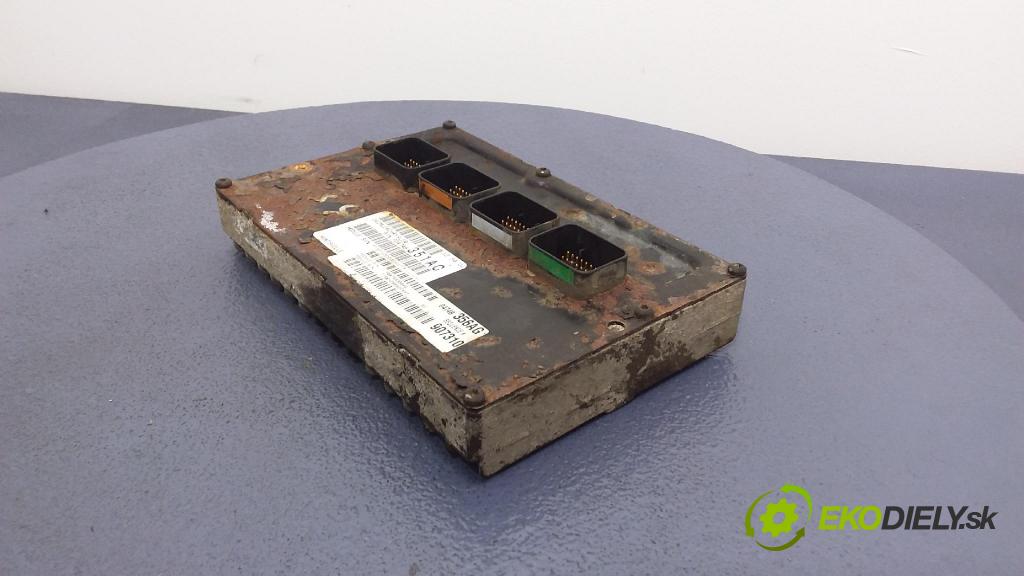 Chrysler Pacifica 2004 řídící jednotka Motor: P04748351AC