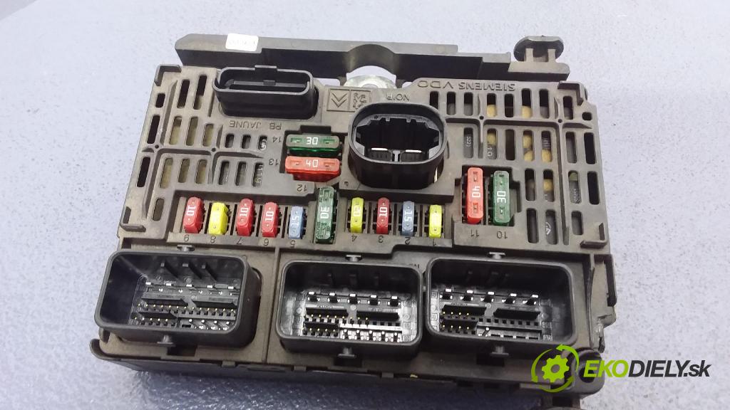 Citroen C5 2005 skrinka Poistky: 9657718780