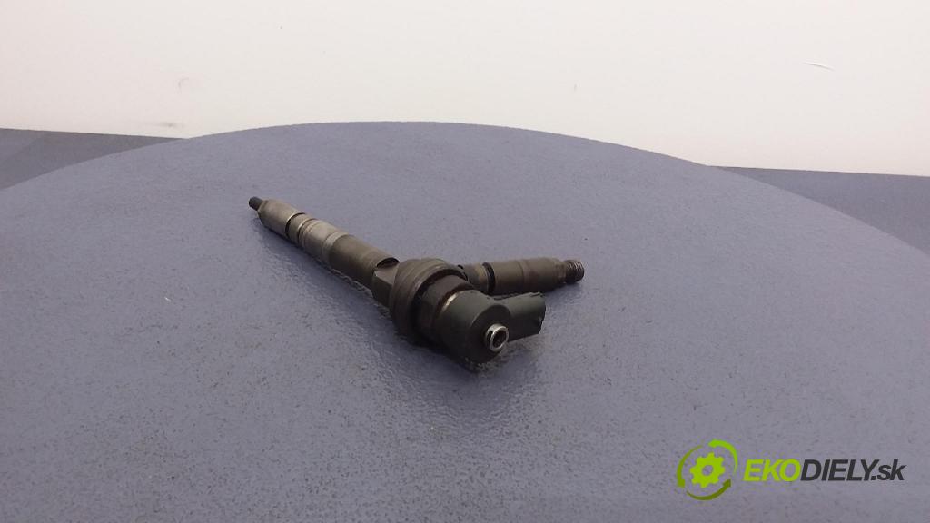 Opel Astra 2005 vstřikovač 0445116175