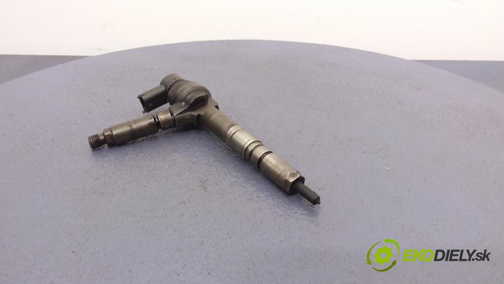 Opel Astra 2005 vstřikovač 0445116175