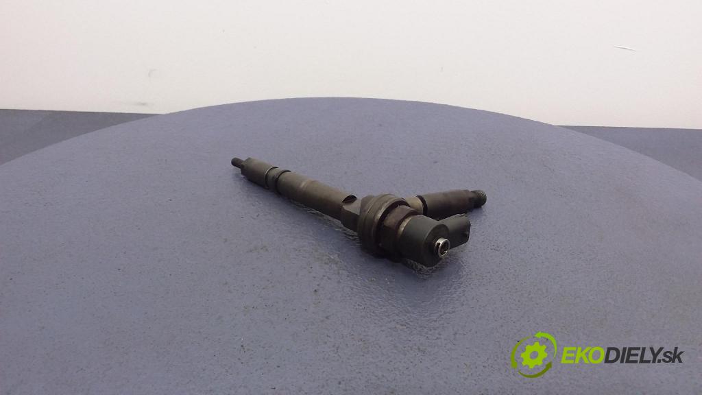 Opel Astra 2005 vstrek 0445116175