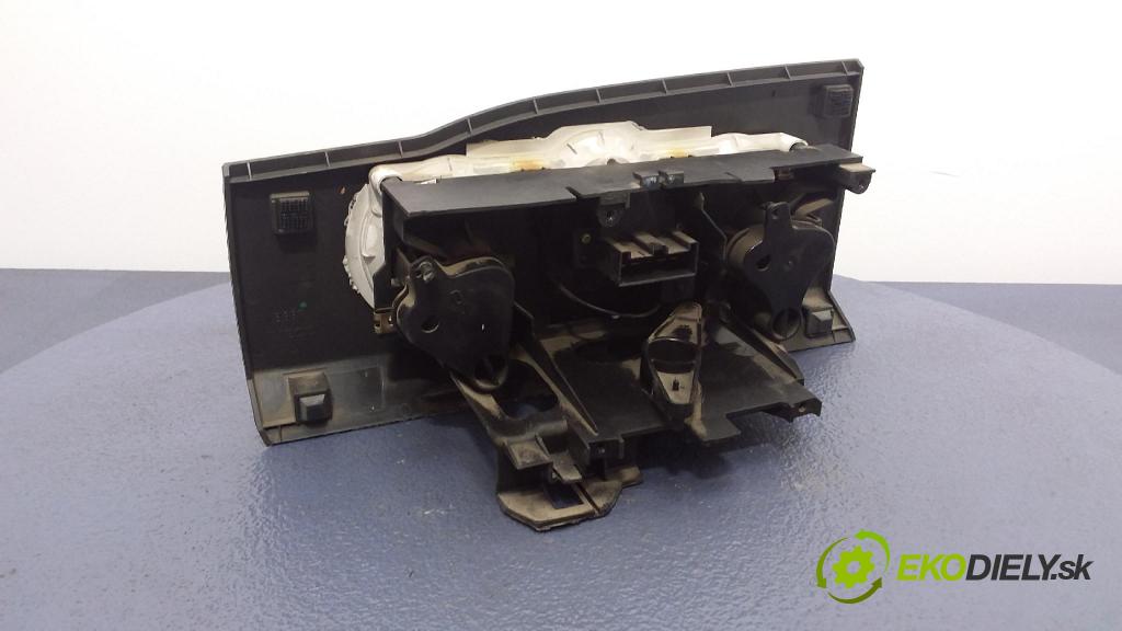 Iveco Daily 2003 prepínač Klimatizácia: Prúd vzduchu: 01