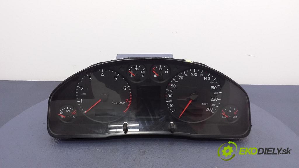 Audi A4 2000 prístrojovka/ budíky 8D0920930A