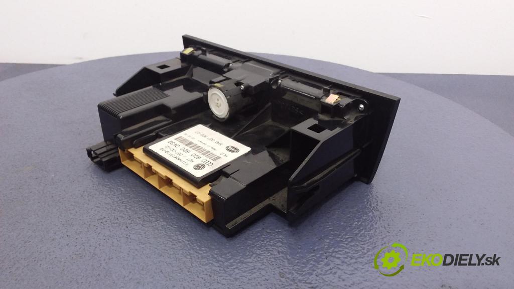 Audi A4 2000 prepínač Klimatizácia: Prúd vzduchu: 8D0820043Q