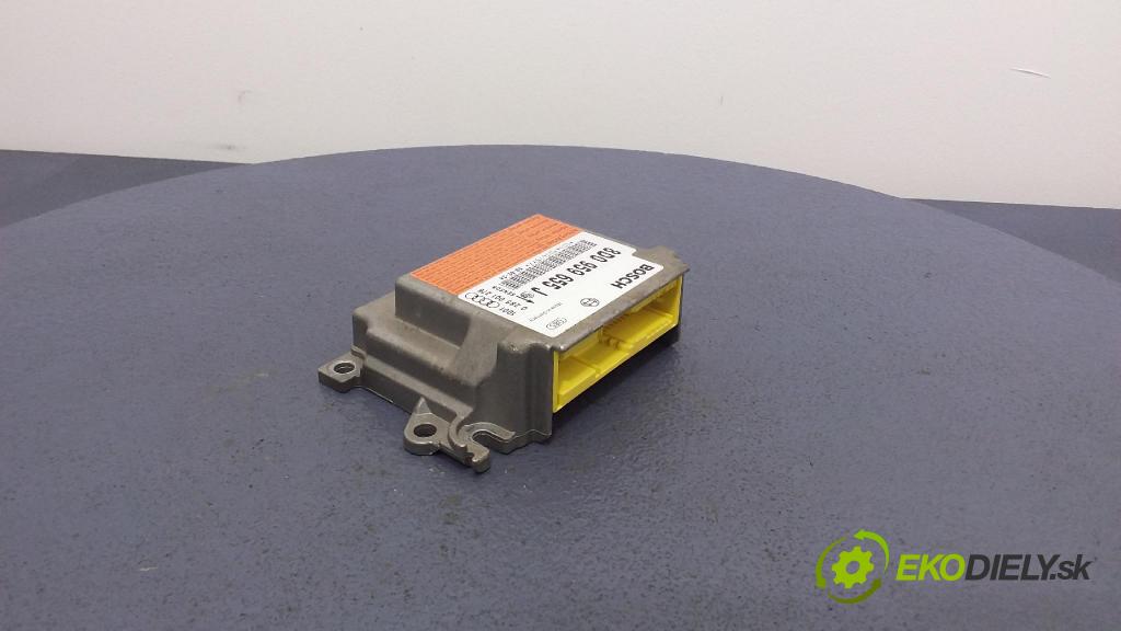 Audi A4 2000 riadiaca jednotka SRS x 8D0959655J