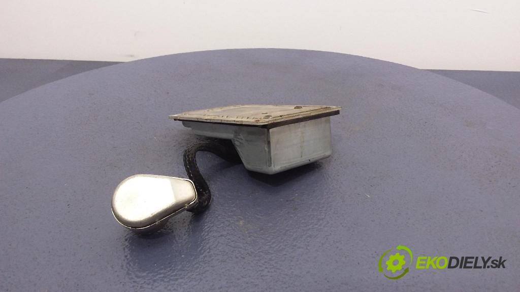 Audi A4 2000 střídač: 89001411