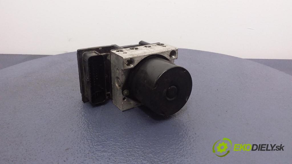 Volkswagen Polo 2005 čerpadlo ABS x 6Q0907379AA