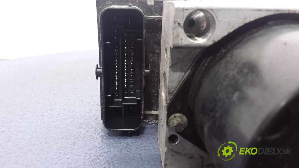 Volkswagen Polo 2005 čerpadlo ABS x 6Q0907379AA