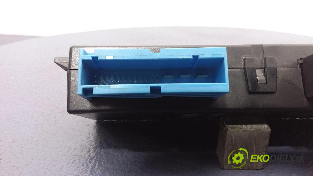 Opel Tigra 2005 riadiaca jednotka 93162344