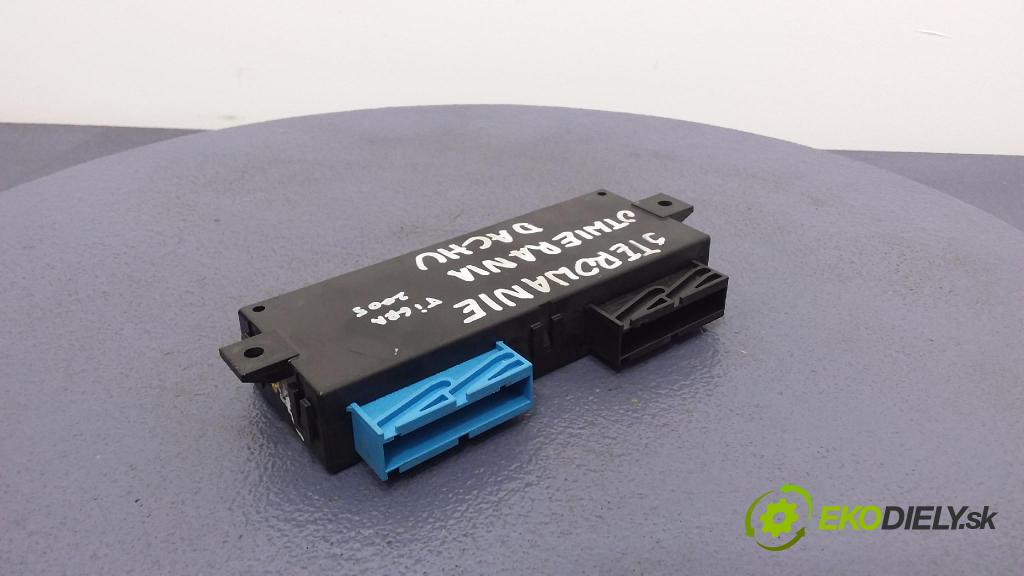 Opel Tigra 2005 riadiaca jednotka 93162344