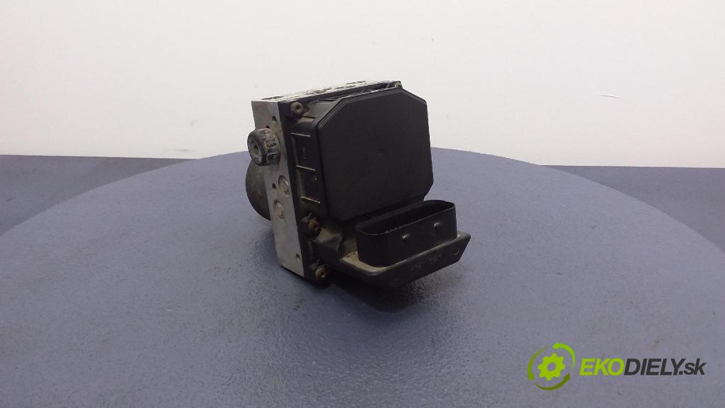 Audi A4 2001 čerpadlo ABS x 8E0614517