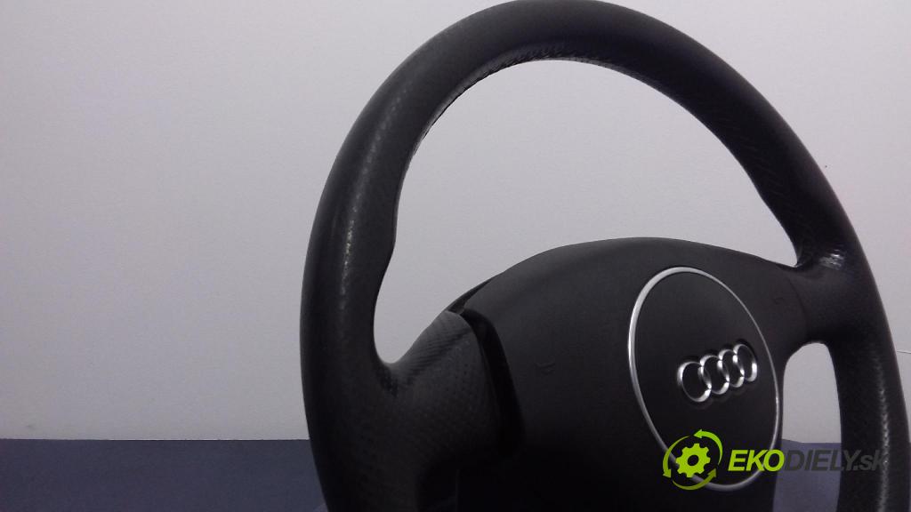 Audi A4 2001 volant 8E0419091AS