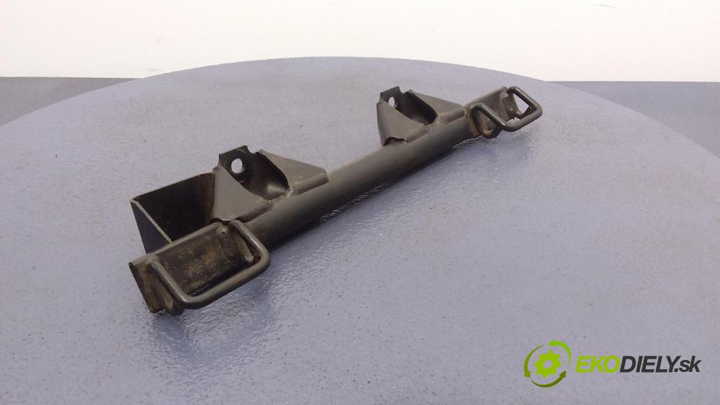 Audi A4 2001 Sedačka zadný 8E0813545A