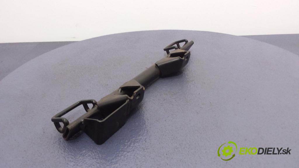 Audi A4 2001 Sedačka zadný 8E0813546A