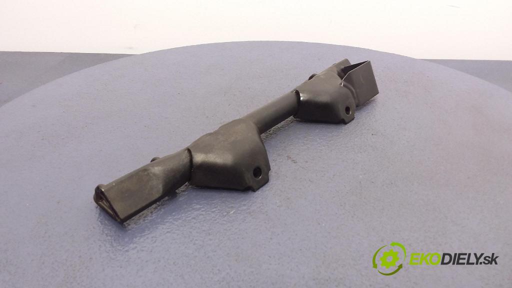 Audi A4 2001 Sedačka zadný 8E0813546A