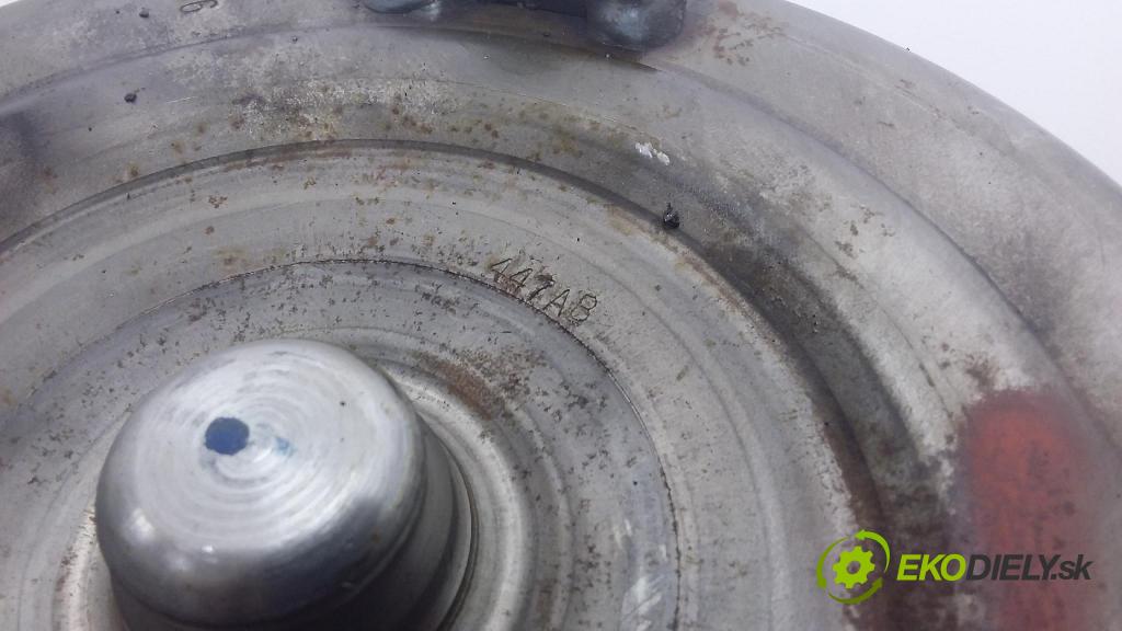 Chrysler Pacifica 2004 Spojka: / koleso P04736872AB